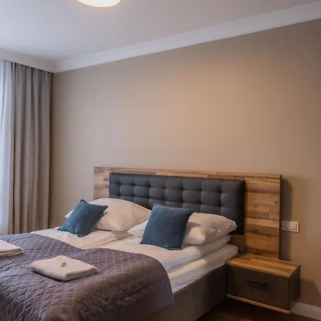 Papillon Letnica Apartment *